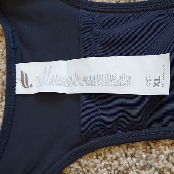 Fabletics activewear Bra - Picture 8 of 11